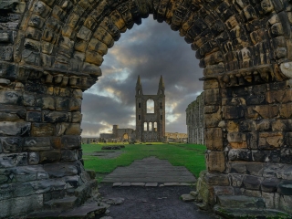 Ruins-St-Andrews-Cathedral
